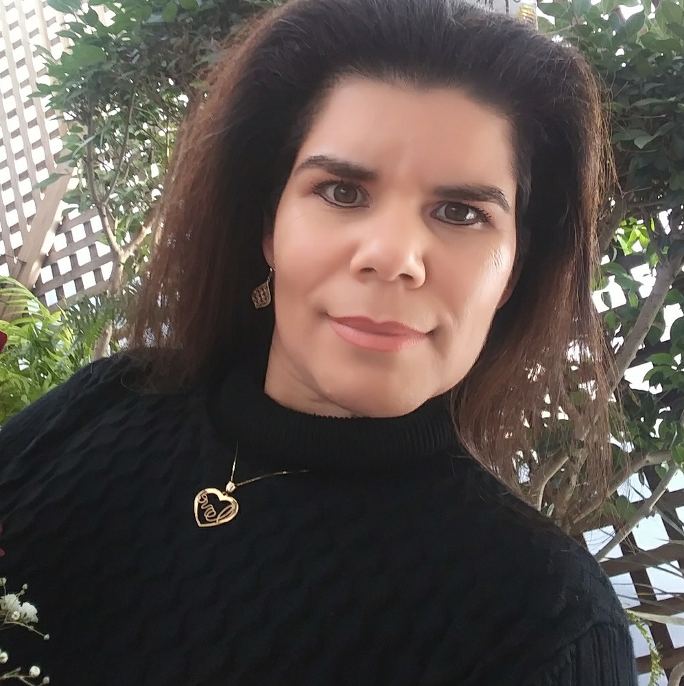 Meet your Posher, Sylvia